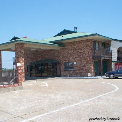 Regency Travel Inn Hayti Dış mekan fotoğraf